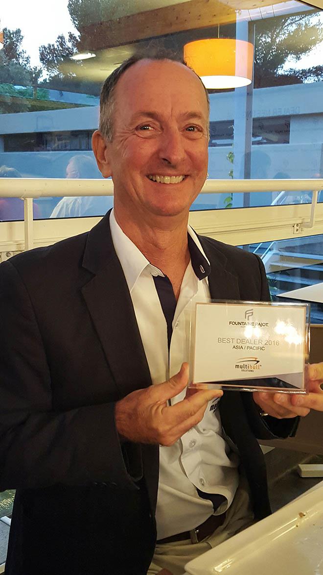 Multihull Solutions Asia General Manager Andrew de Bruin with the Fountaine Pajot Motor Yachts Dealer of the Year (Asia Pacific) award © Kate Elkington